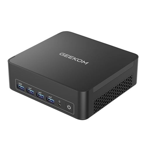GEEKOM XT15 MEGA desktop